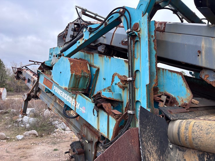 2016-powerscreen-trakpactor-320sr-image-86