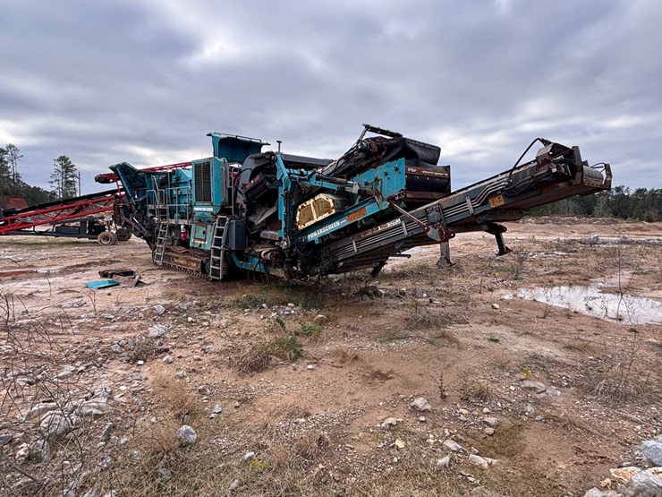 2016-powerscreen-trakpactor-320sr-image-71