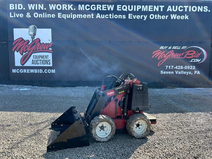 toro-dingo-220-image-1