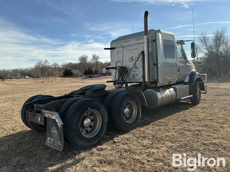 2017-international-prostar-image-5