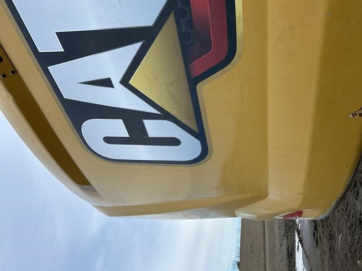 2023-caterpillar-336-image-46