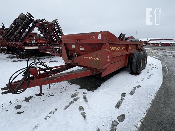 new-holland-195-image-2