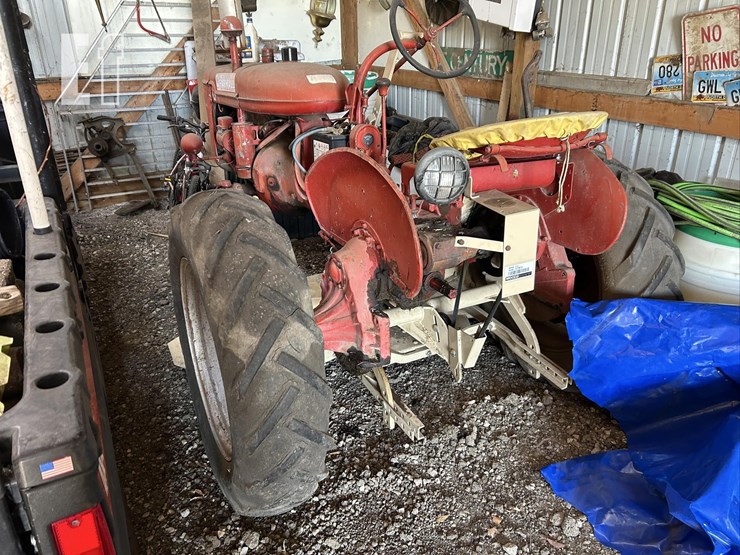 farmall-super-a-w/woods-mower-589-image-7