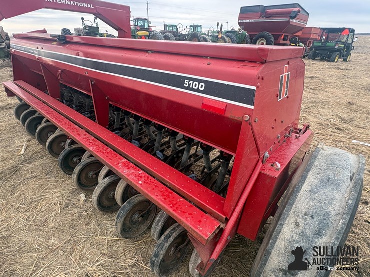 international-5100-image-18