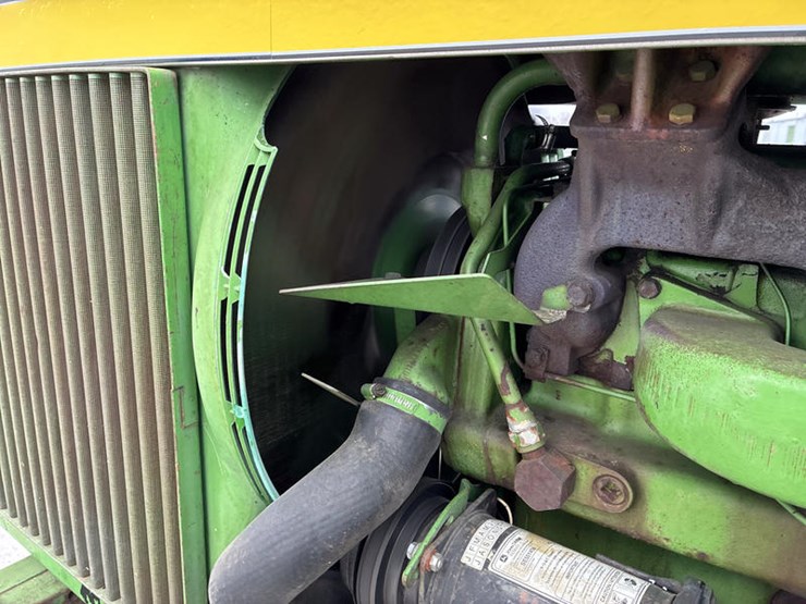 1975-john-deere-4430-image-34