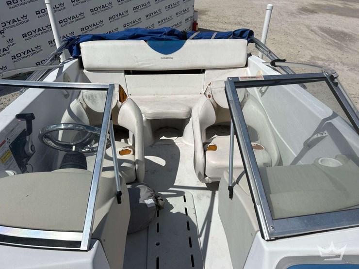 2012-gastron-18ft-boat-w-18ft-s/a-boat-trailer.-image-17