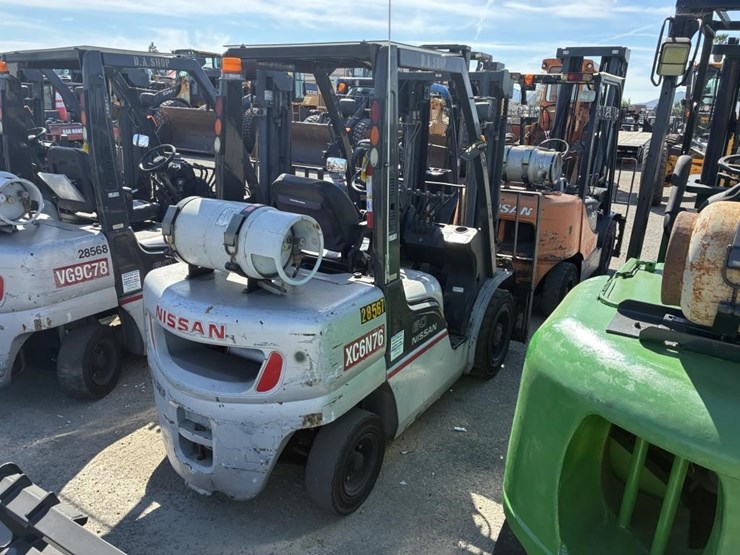 2006-nissan-mugl02a30lv-image-3