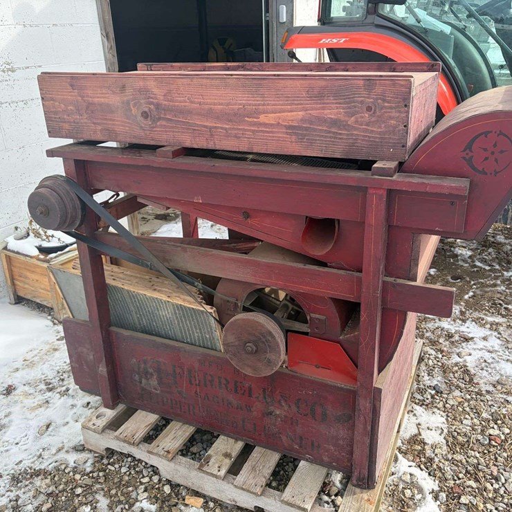 Clipper Fanning Mill