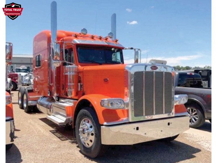 2023-peterbilt-389-image-1