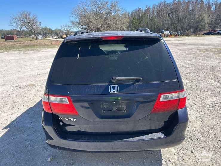 2006-honda-odyssey-image-19