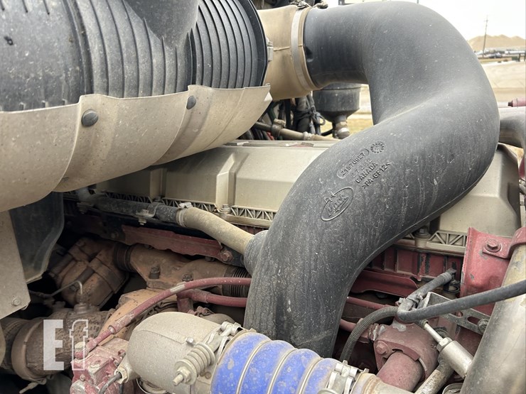 2017-mack-granite-gu713-image-49