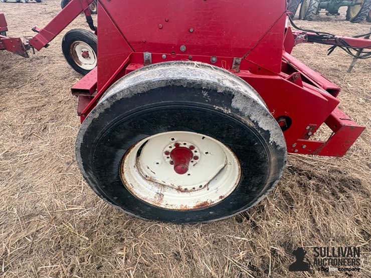 international-5100-image-17