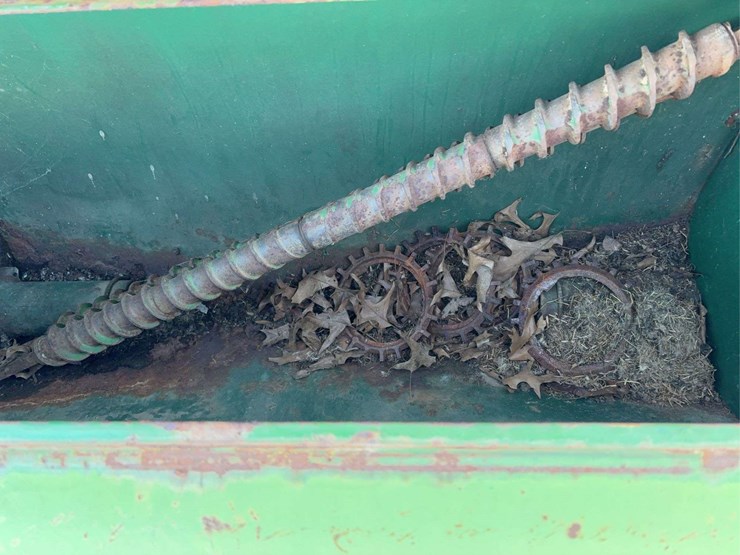 john-deere-4-row-planter-image-4