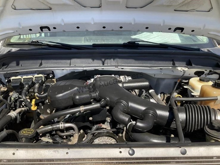 2012-ford-f450-image-16