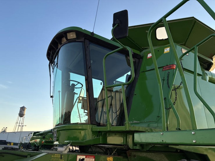 1992-john-deere-9500-image-25