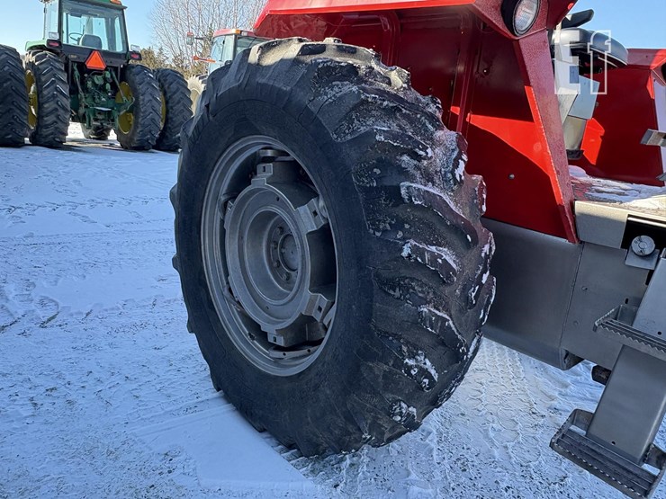 massey-ferguson-1085-image-9