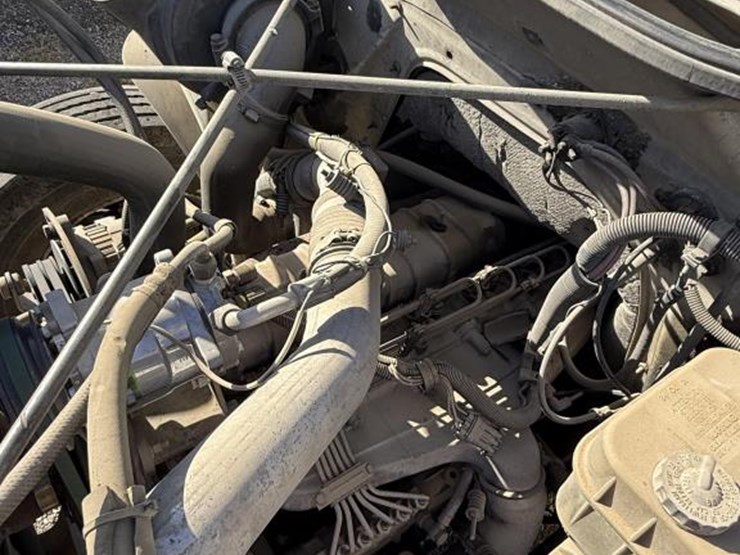 1992-international-4700-image-14