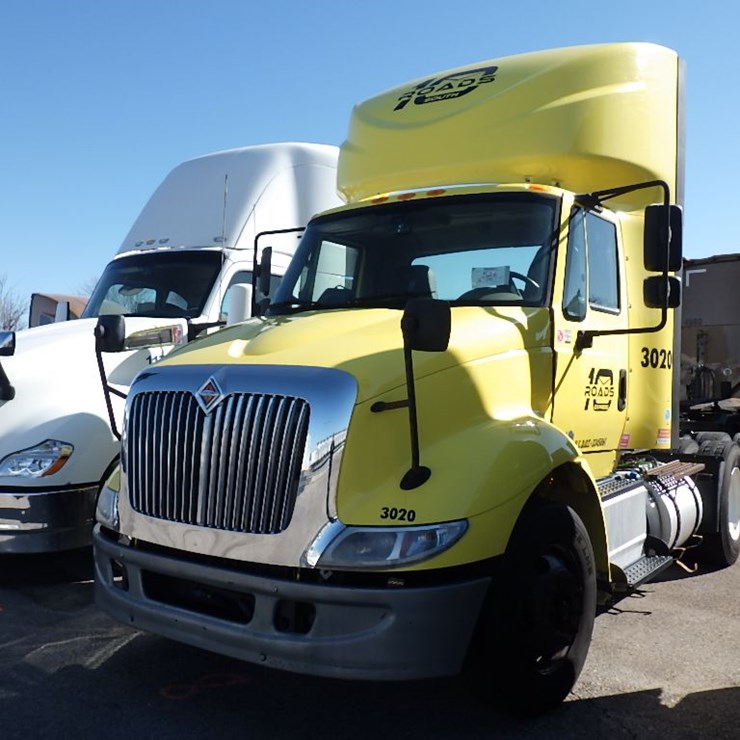 2016 INTERNATIONAL 8600