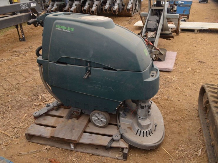 nobles-speed-scrub-walk-behind-scrubber-image-4