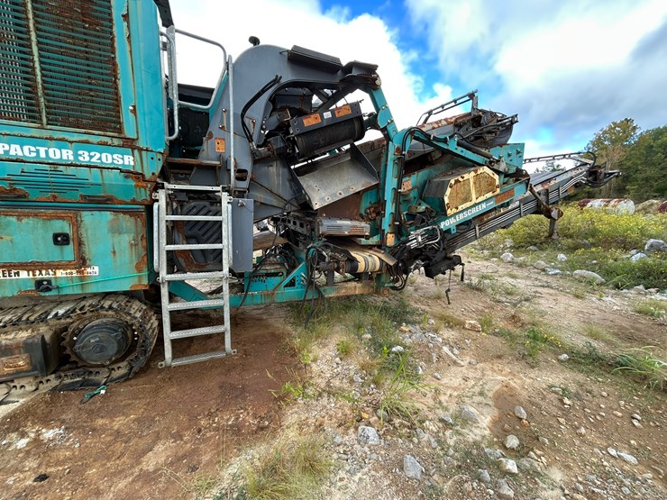 2016-powerscreen-trakpactor-320sr-image-21