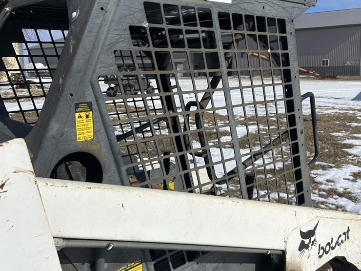 bobcat-642b-image-21