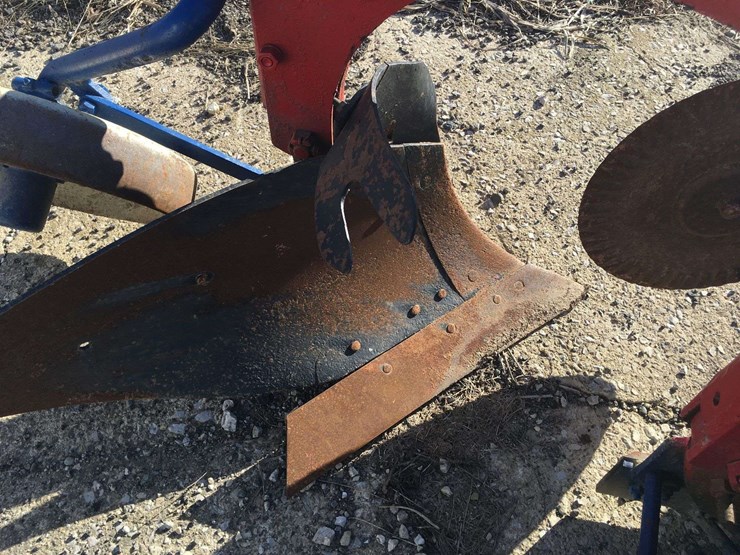 international-311-image-3