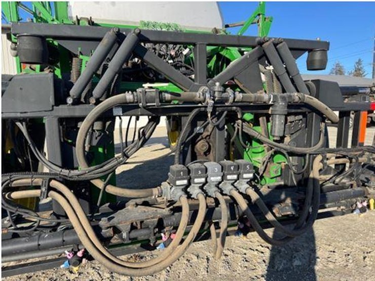 2004-john-deere-4710-image-52