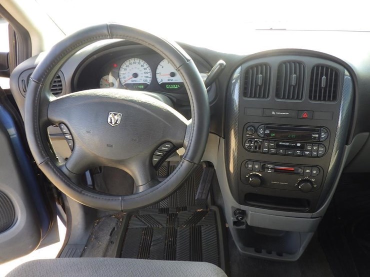 2007-dodge-grand-caravan-image-9