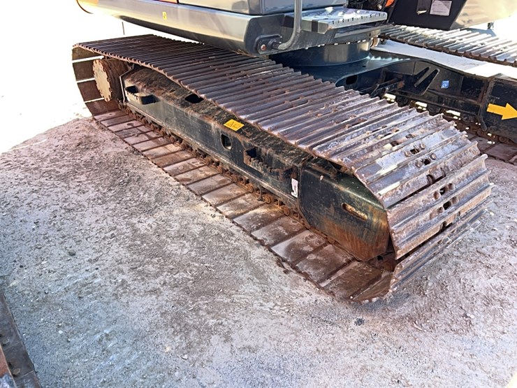 2017-hitachi-zx120-6-image-16