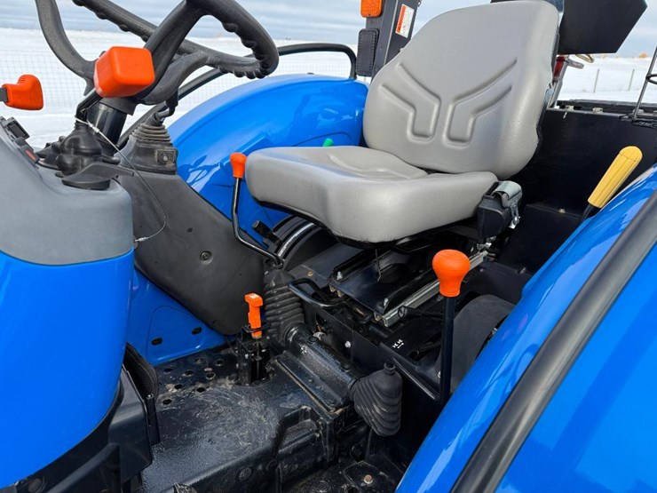 2023-new-holland-workmaster-60-image-46