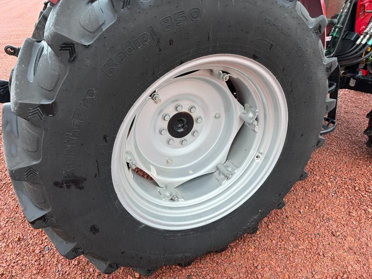 case-ih-farmall-75c-image-9