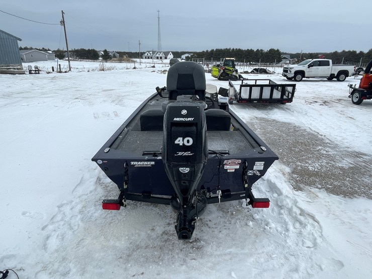 #136-•-2022-tracker-pro-170-boat-(has-wi-title)-image-7