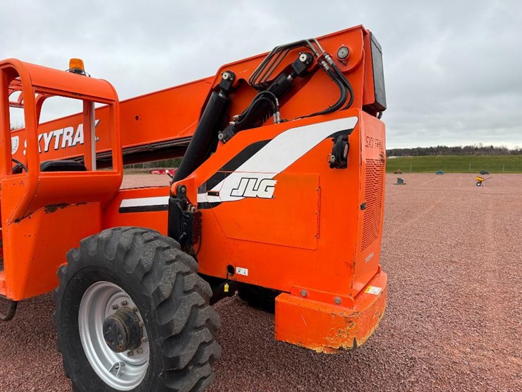 2006-sky-trak-8042-image-17