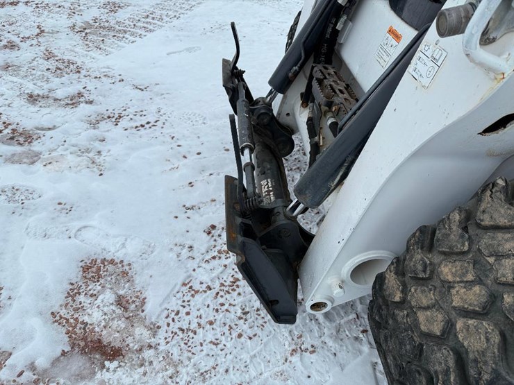 2018-bobcat-s770-image-11