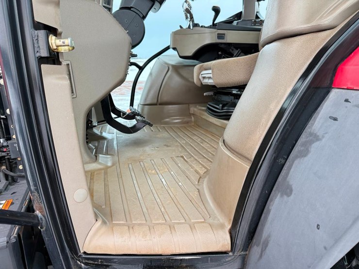 case-ih-maxxum-110-image-47