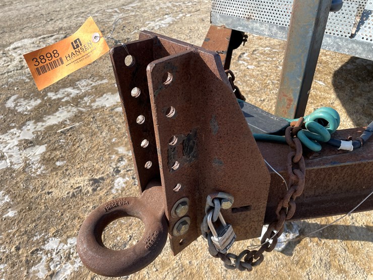 #300-•-2005-towmaster-dual-axle-trailer-(sells-with-no-title)-image-10