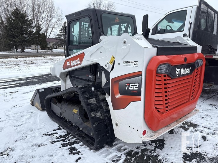 2023-bobcat-t62-image-9