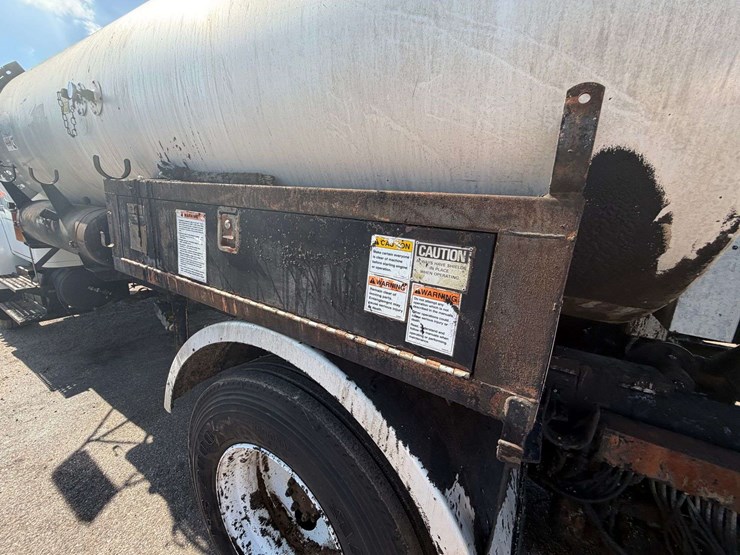 1999-international-4700-image-26