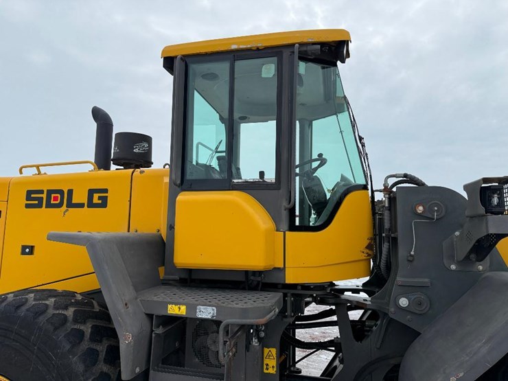 2015-sdlg-lg958l-image-15