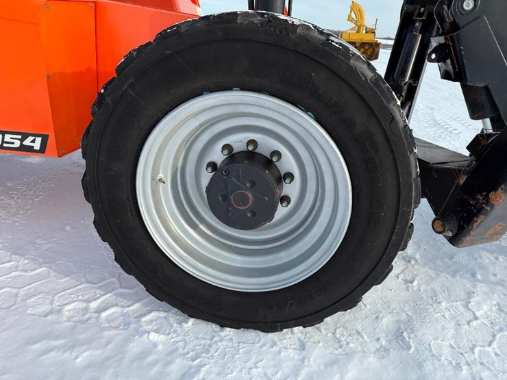 2018-sky-trak-10054-image-11