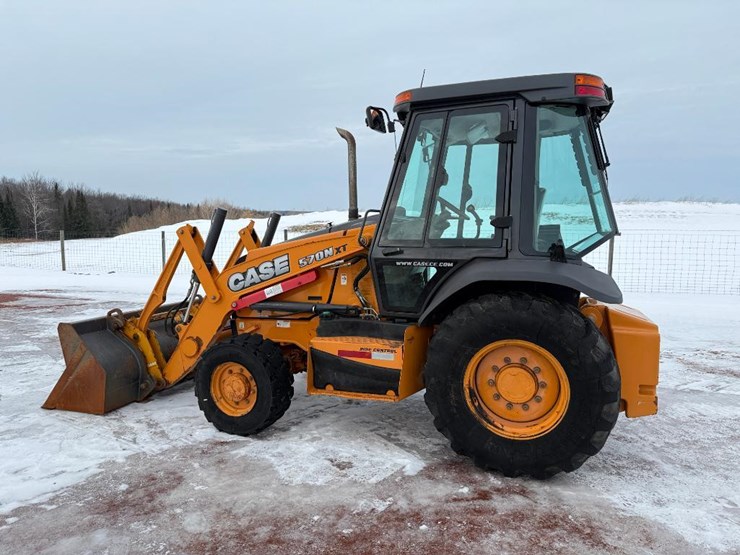 case-570n-xt-image-6