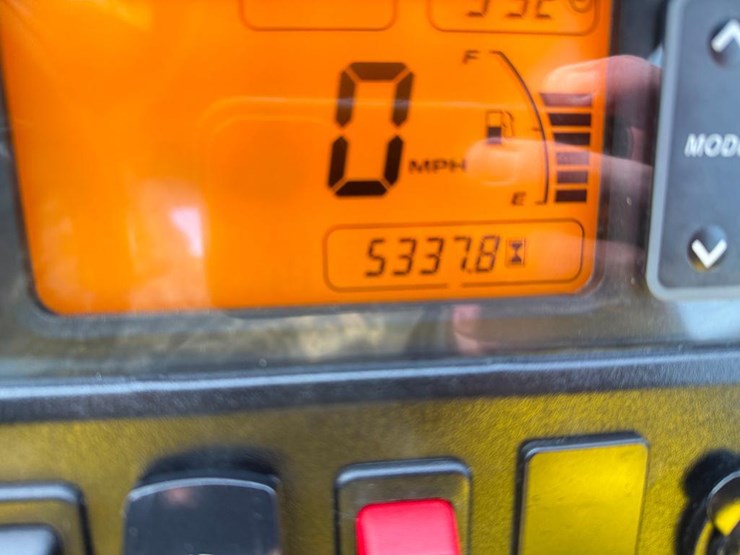 #143-•-lot-143-image-34