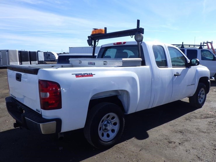 2008-chevrolet-1500-image-3