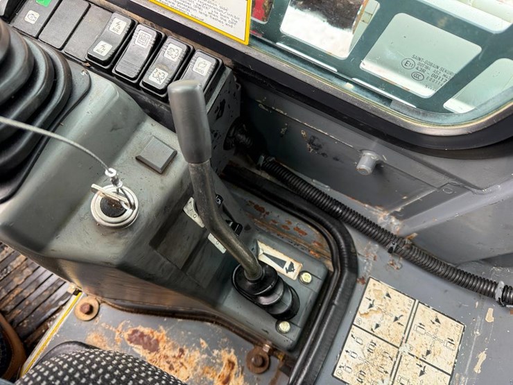 takeuchi-tl12-image-40