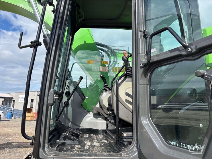 2022-case-cx145dsr-image-14