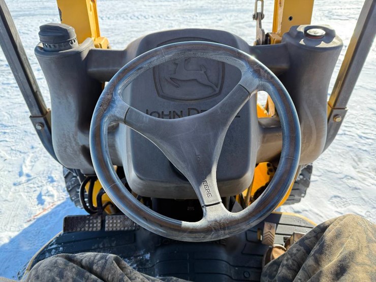 john-deere-110-image-54