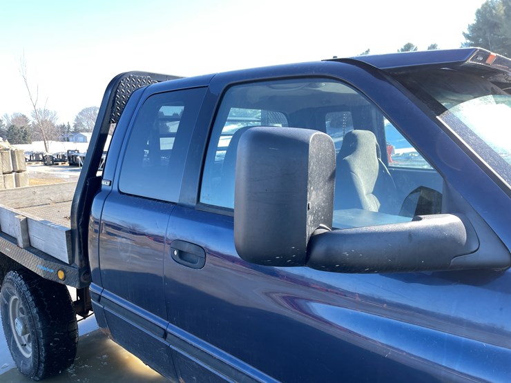 2001-dodge-ram-2500-image-17