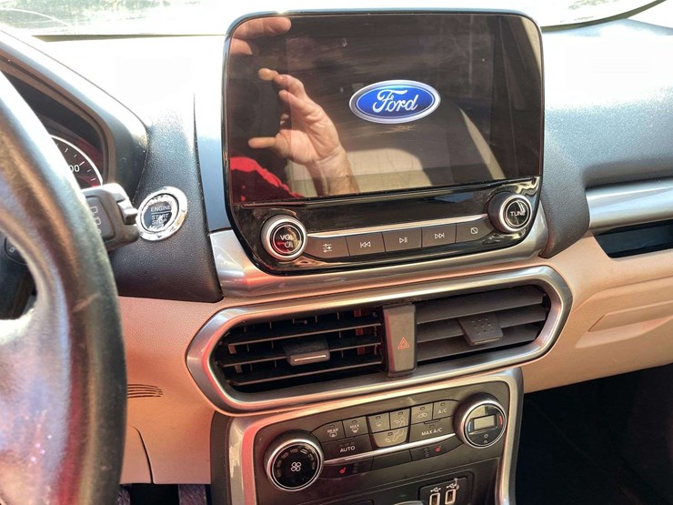 2018-ford-ecosport-se-image-13