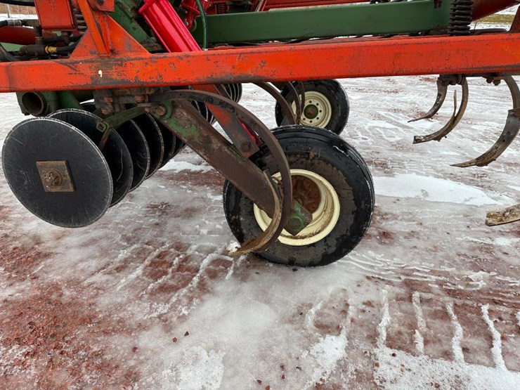 brillion-cd15-image-32