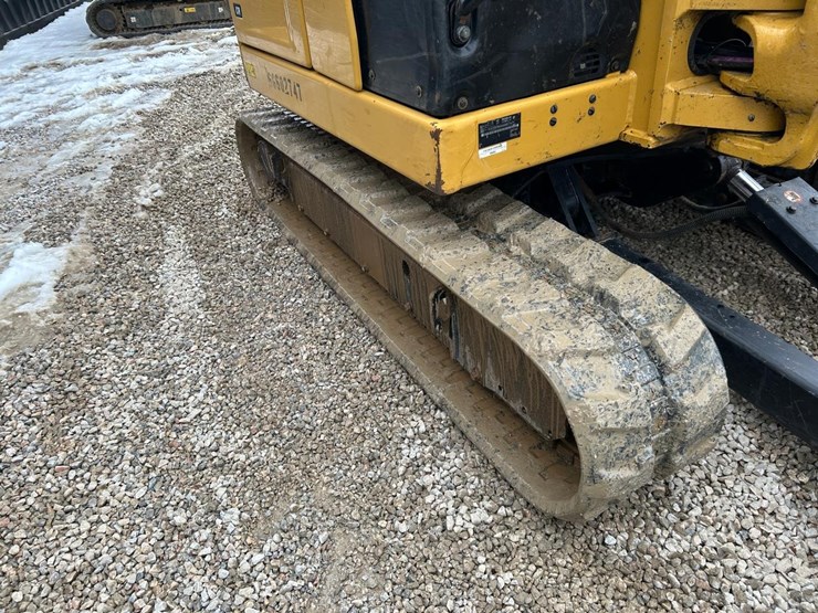 2021-caterpillar-306-image-11